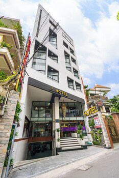 leha saigon airport hotel