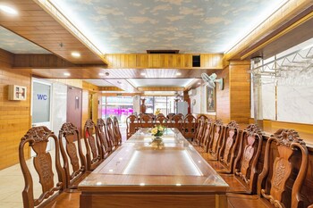 leha saigon airport hotel