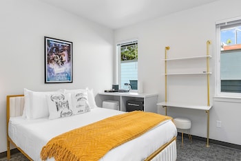 leias rebel princess suite