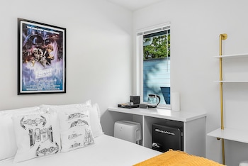 leias rebel princess suite