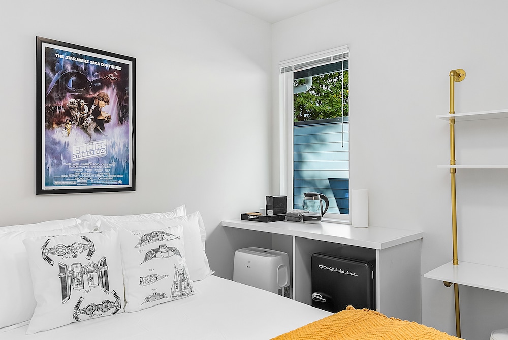 leias rebel princess suite