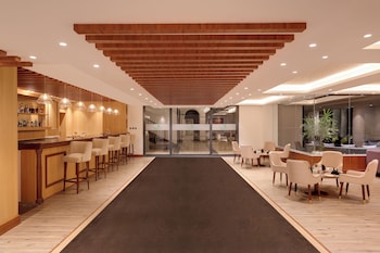 lemon tree premier budhanilkanth