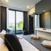 lucky monkey hotel