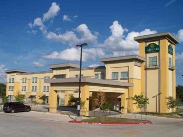 la quinta inn and suites by wyndham austin nw lakeline mall