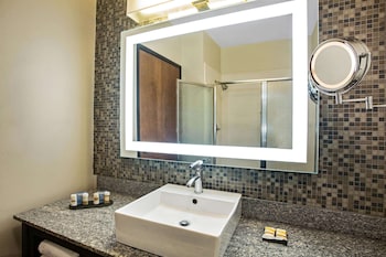 la quinta inn and suites by wyndham austin nw lakeline mall