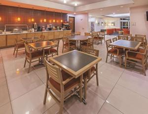 la quinta inn and suites by wyndham austin nw lakeline mall