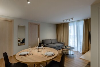 leviosa apartment airport by airstay