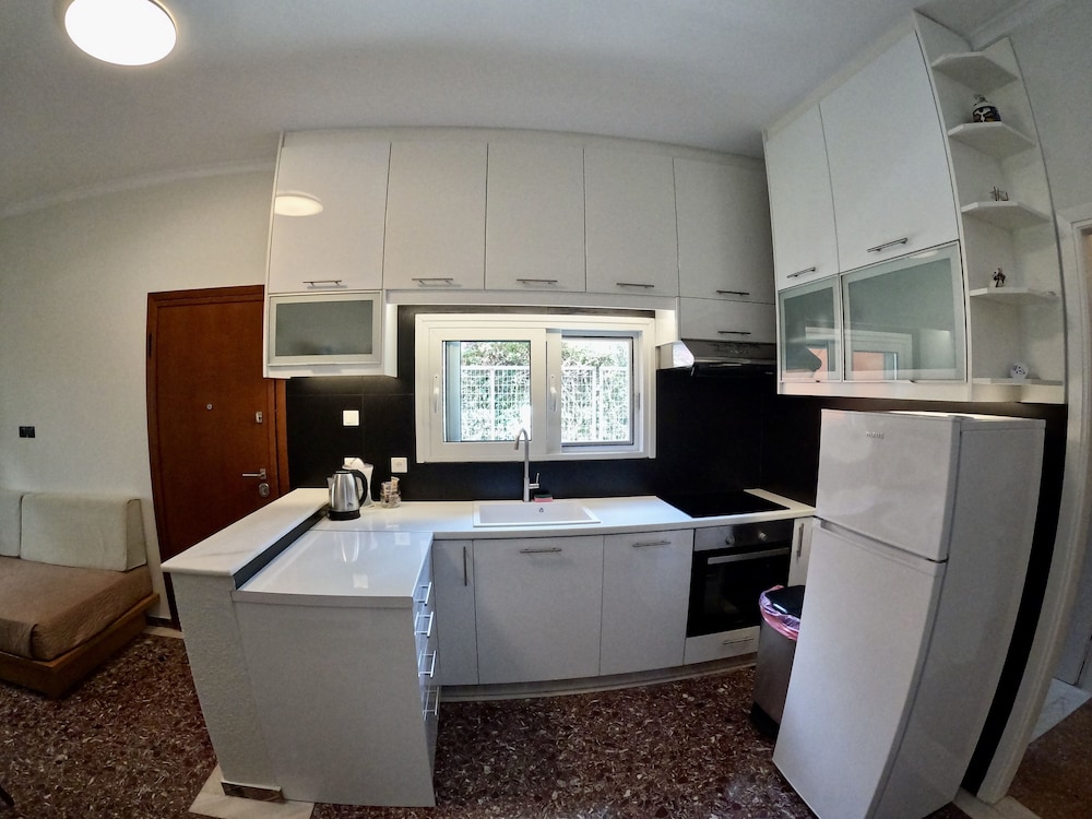 leviosa apartment airport by airstay