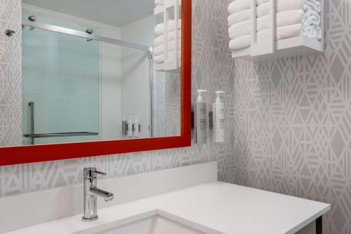 hampton inn and suites richmond in
