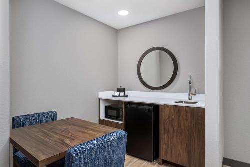 hampton inn and suites richmond in