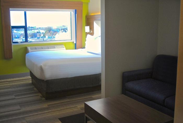 holiday inn express vancouver airport richmond by ihg