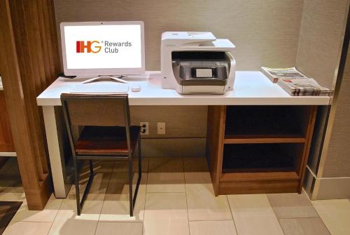 holiday inn express vancouver airport richmond by ihg