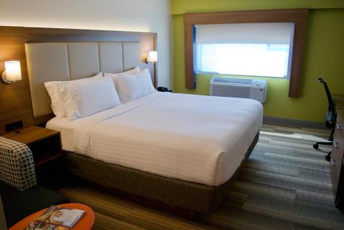 holiday inn express vancouver airport richmond by ihg