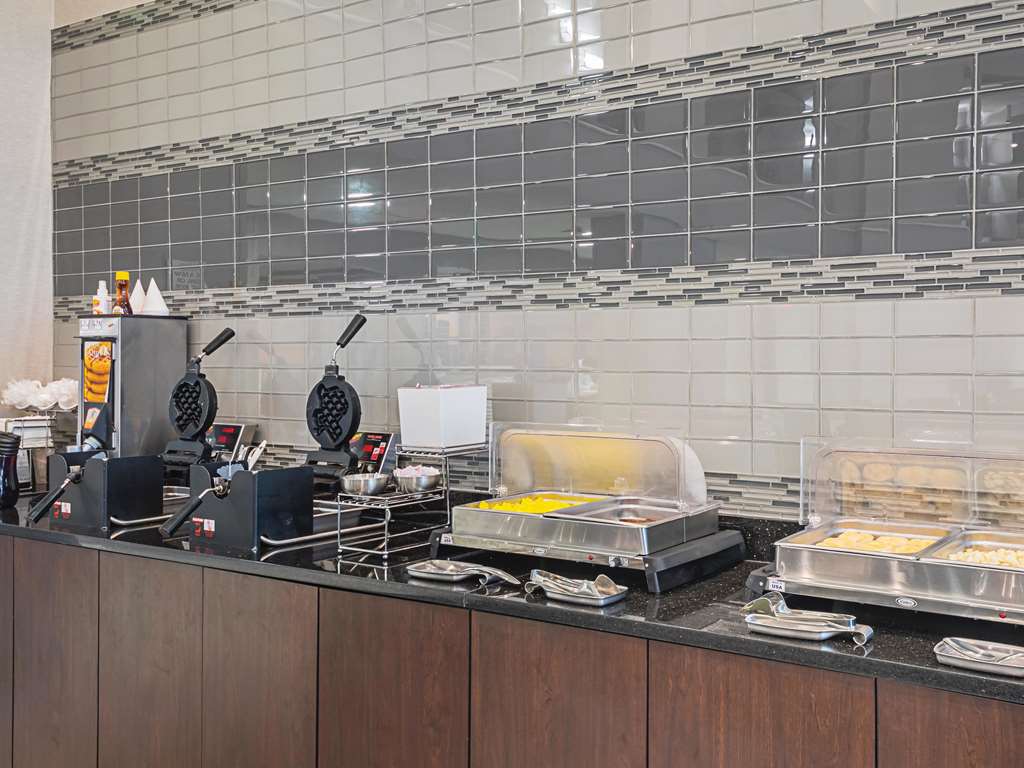 la quinta inn and suites by wyndham austin airport