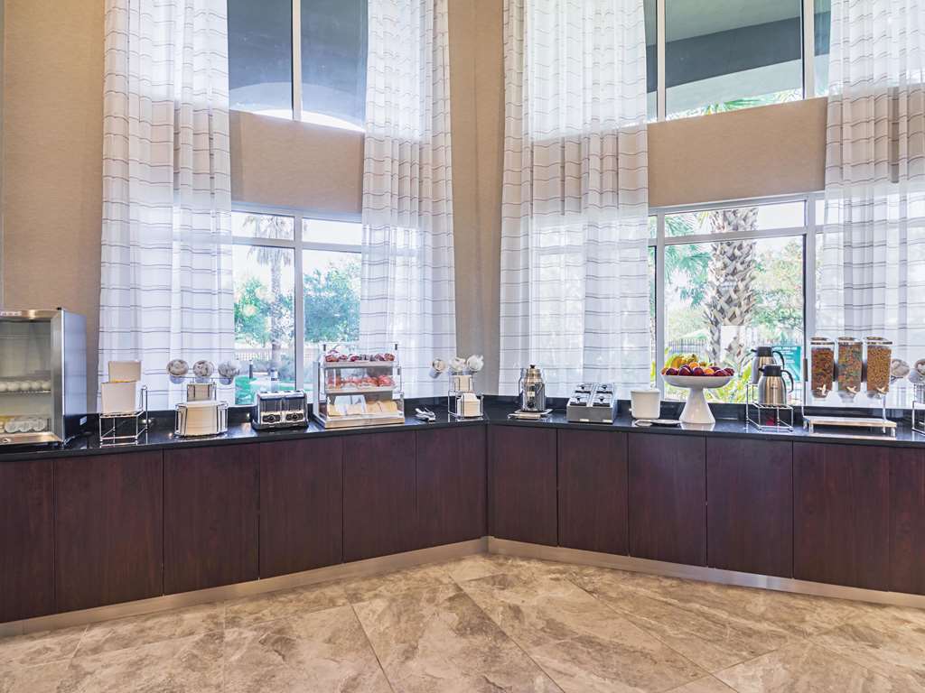 la quinta inn and suites by wyndham austin airport