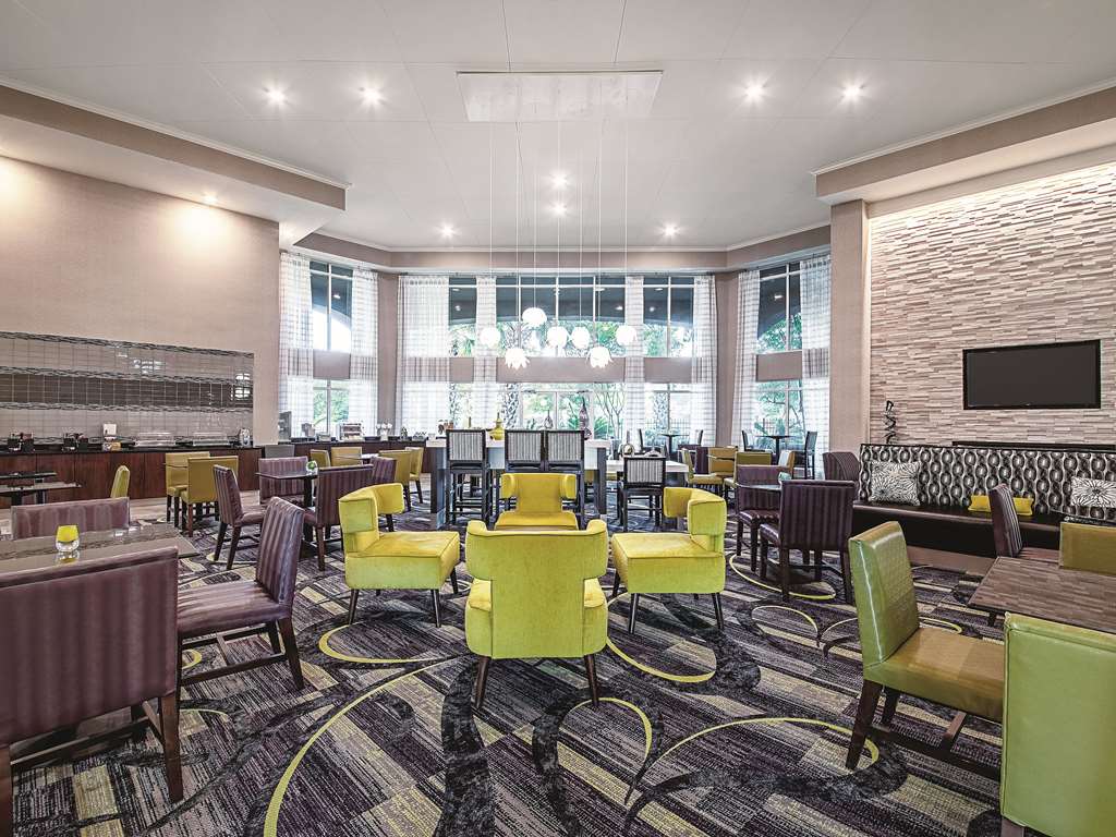 la quinta inn and suites by wyndham austin airport