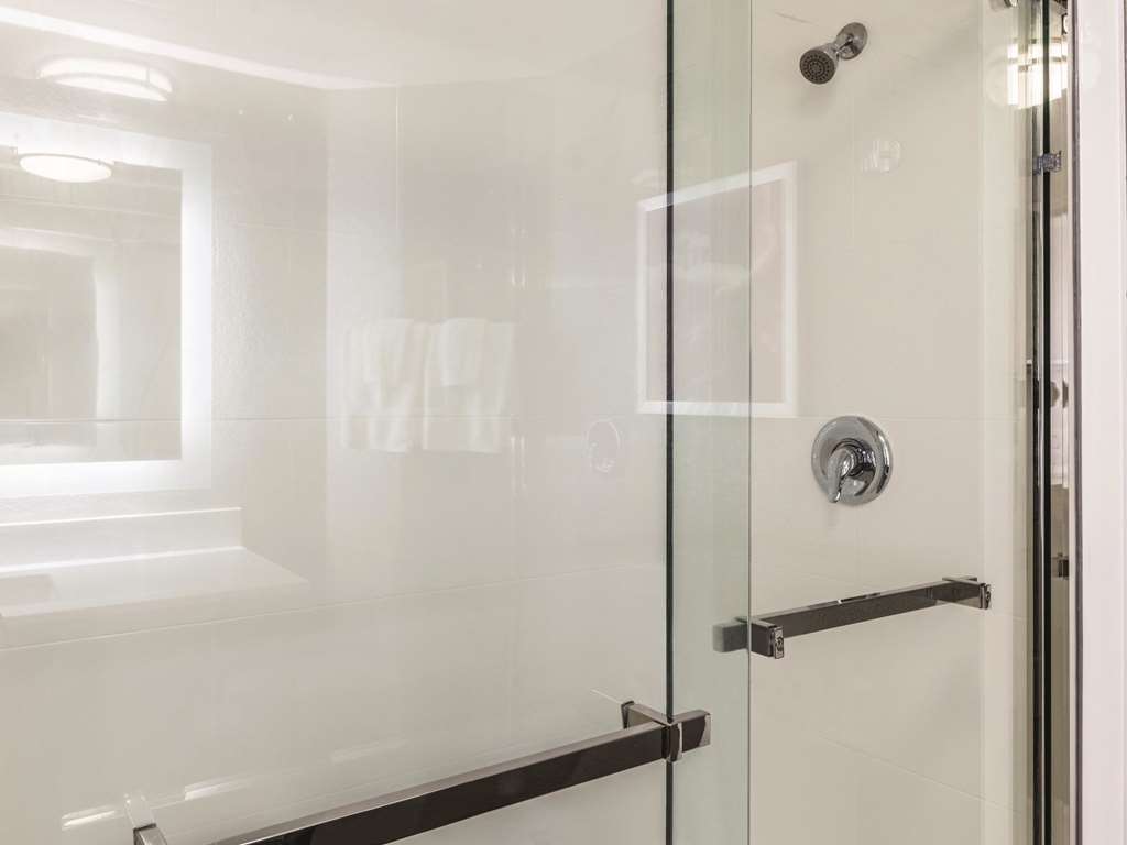 la quinta inn and suites by wyndham austin airport