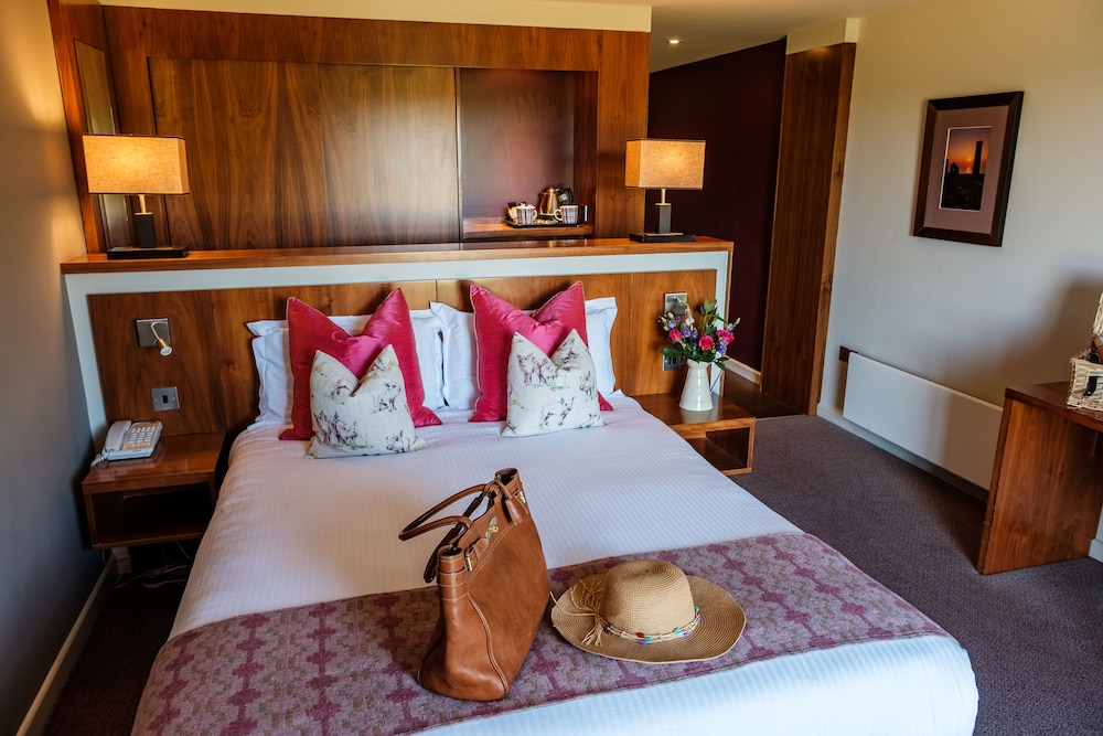 lanhydrock hotel and golf club