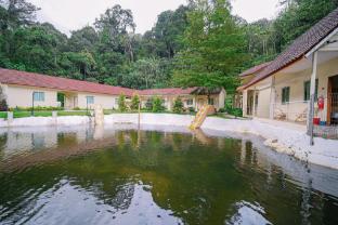 lilla rainforest retreats by swing and pillows