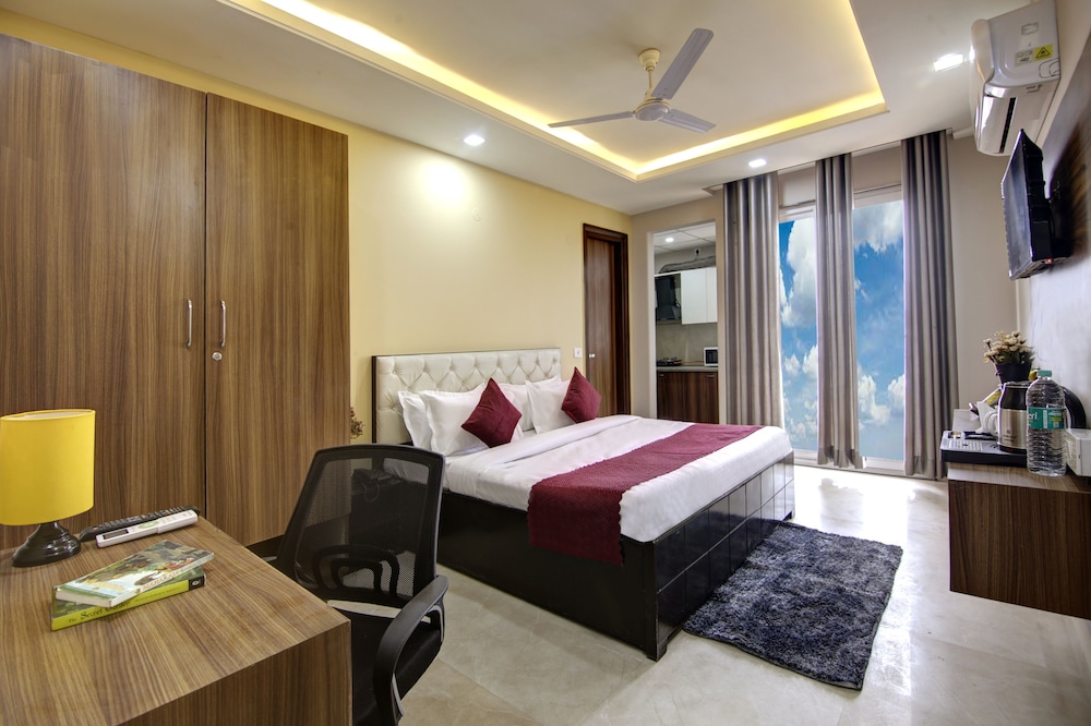 lime wood stay studio apartment