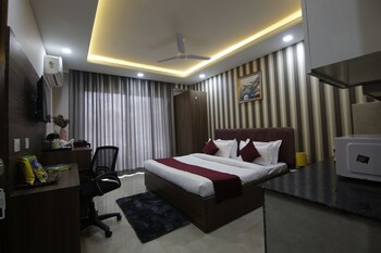 lime wood stay studio apartment