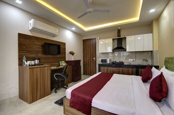 lime wood stay studio apartment