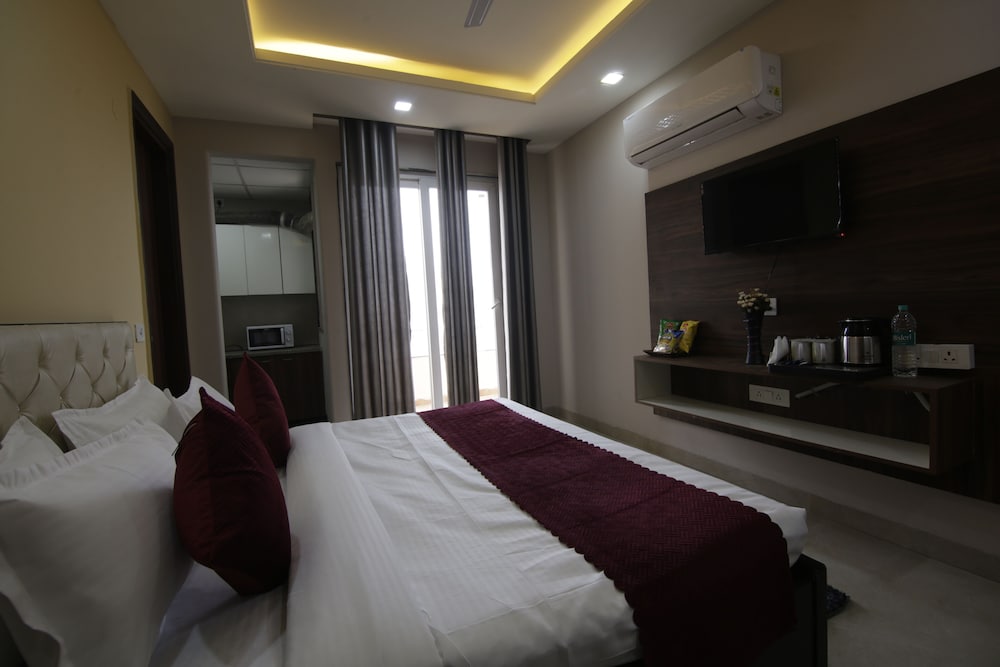 lime wood stay studio apartment
