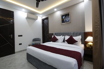 lime wood stay studio apartment