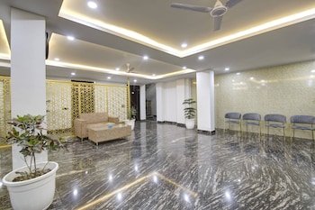 lime wood stay studio apartment