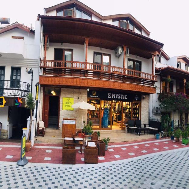 limon otel akyaka