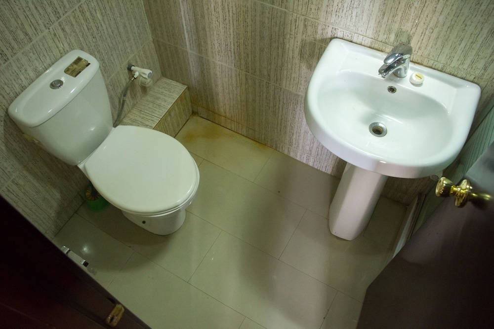 de bliss hotel and suites