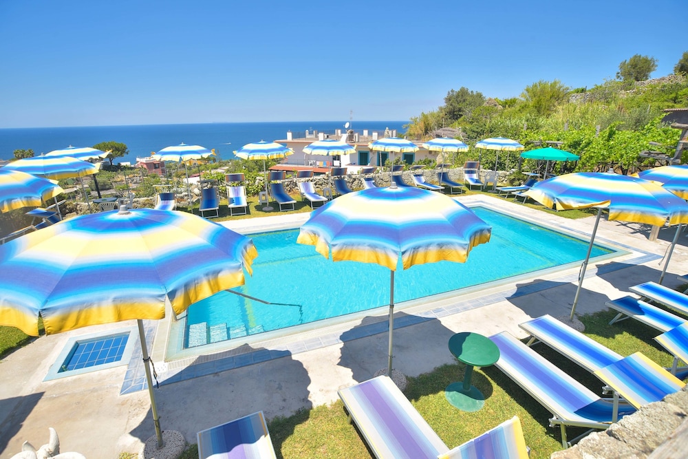 hotel villa cimmentorosso