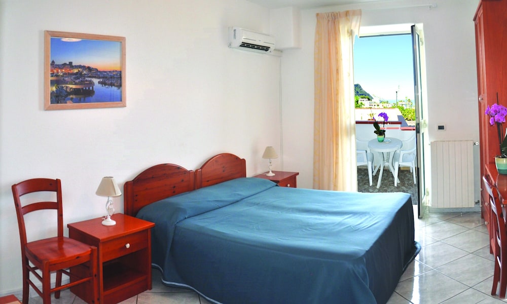 hotel villa cimmentorosso
