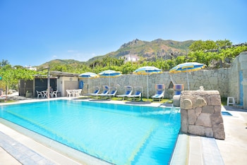 hotel villa cimmentorosso