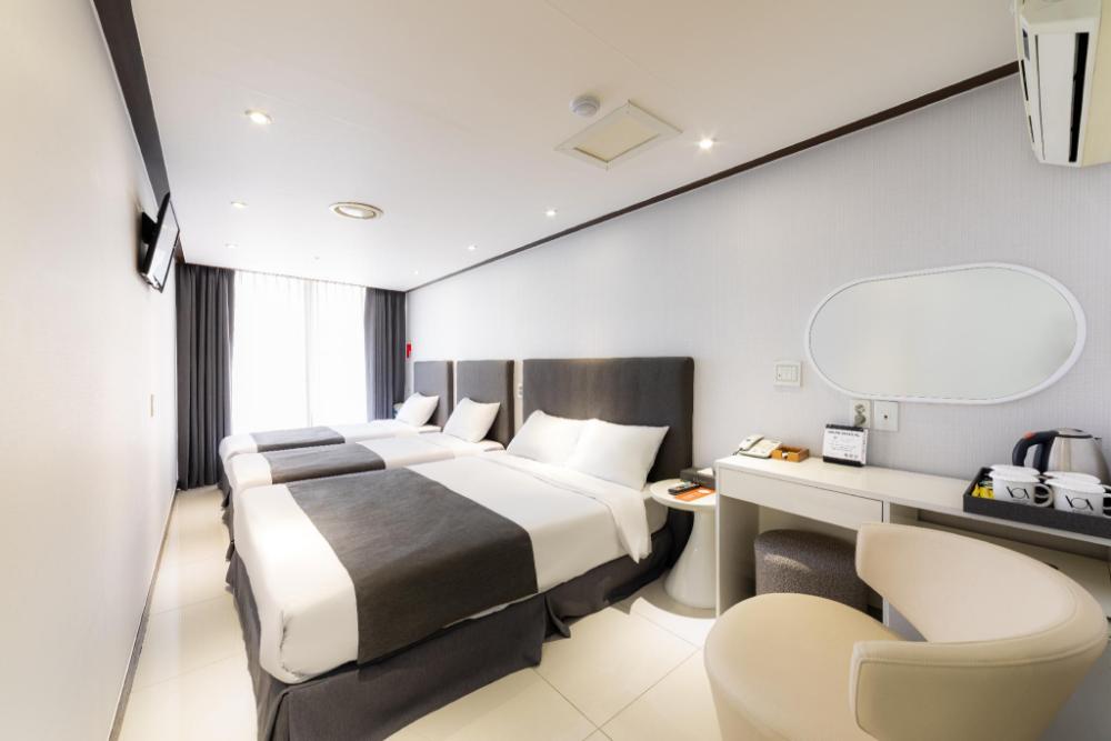 hotel cozy myeongdong