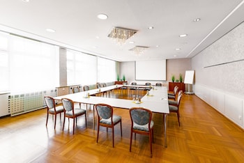 top vch hotel wartburg stuttgart