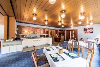 top vch hotel wartburg stuttgart