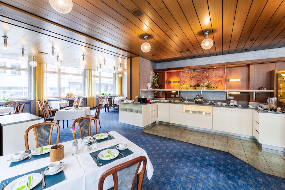 top vch hotel wartburg stuttgart