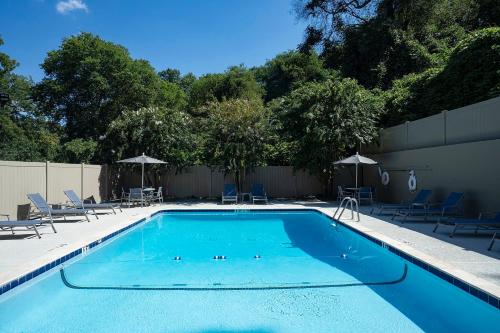 holiday inn express athens by ihg