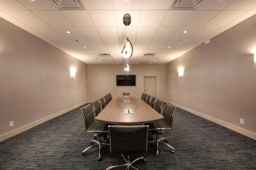 holiday inn express athens by ihg
