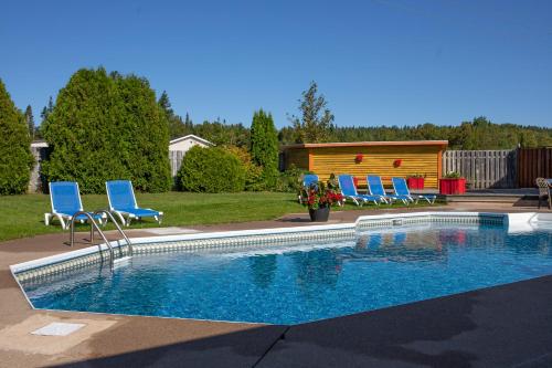 complexe hotelier escoumins