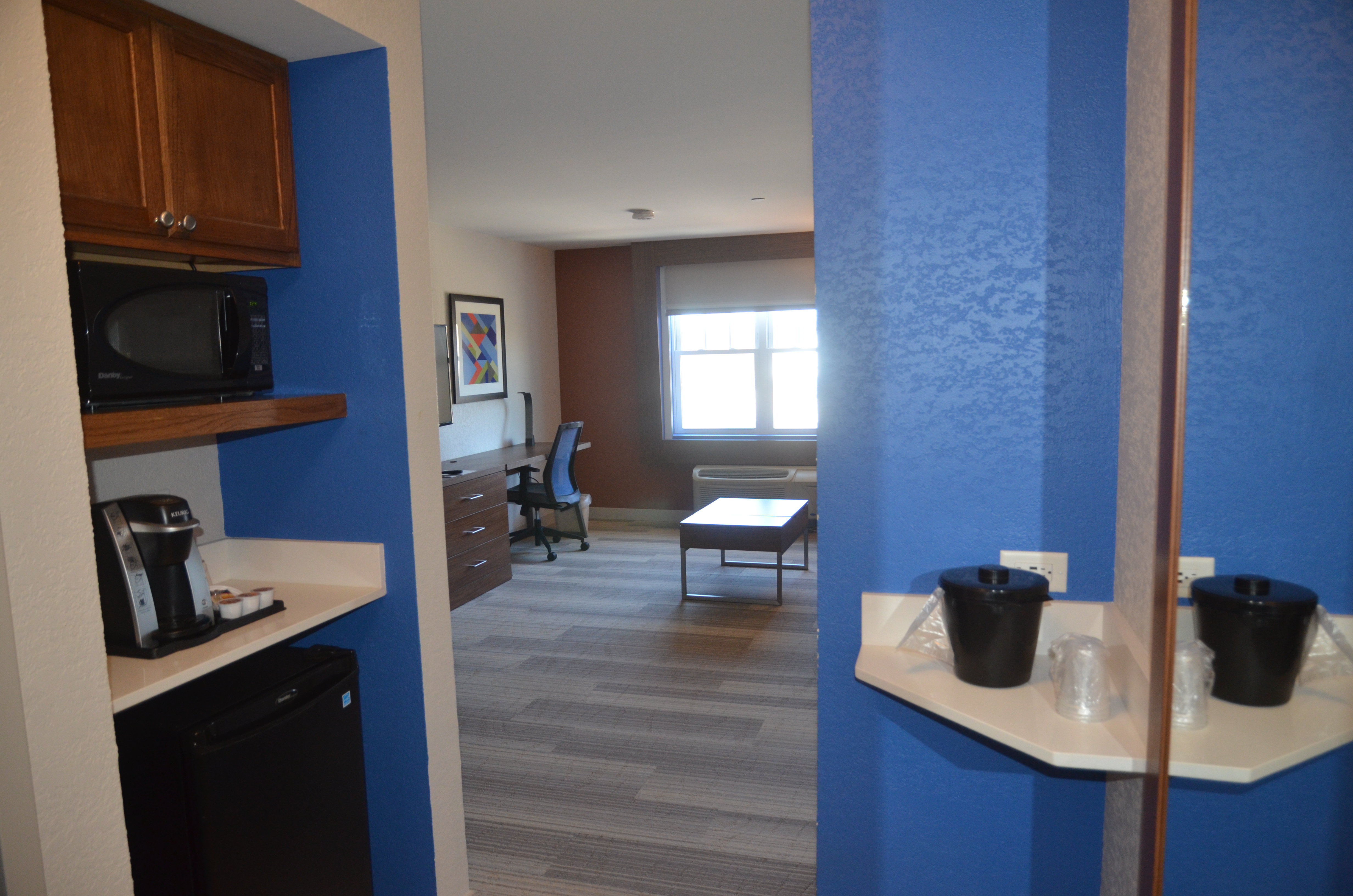 holiday inn express hotel and suites rochester by ihg