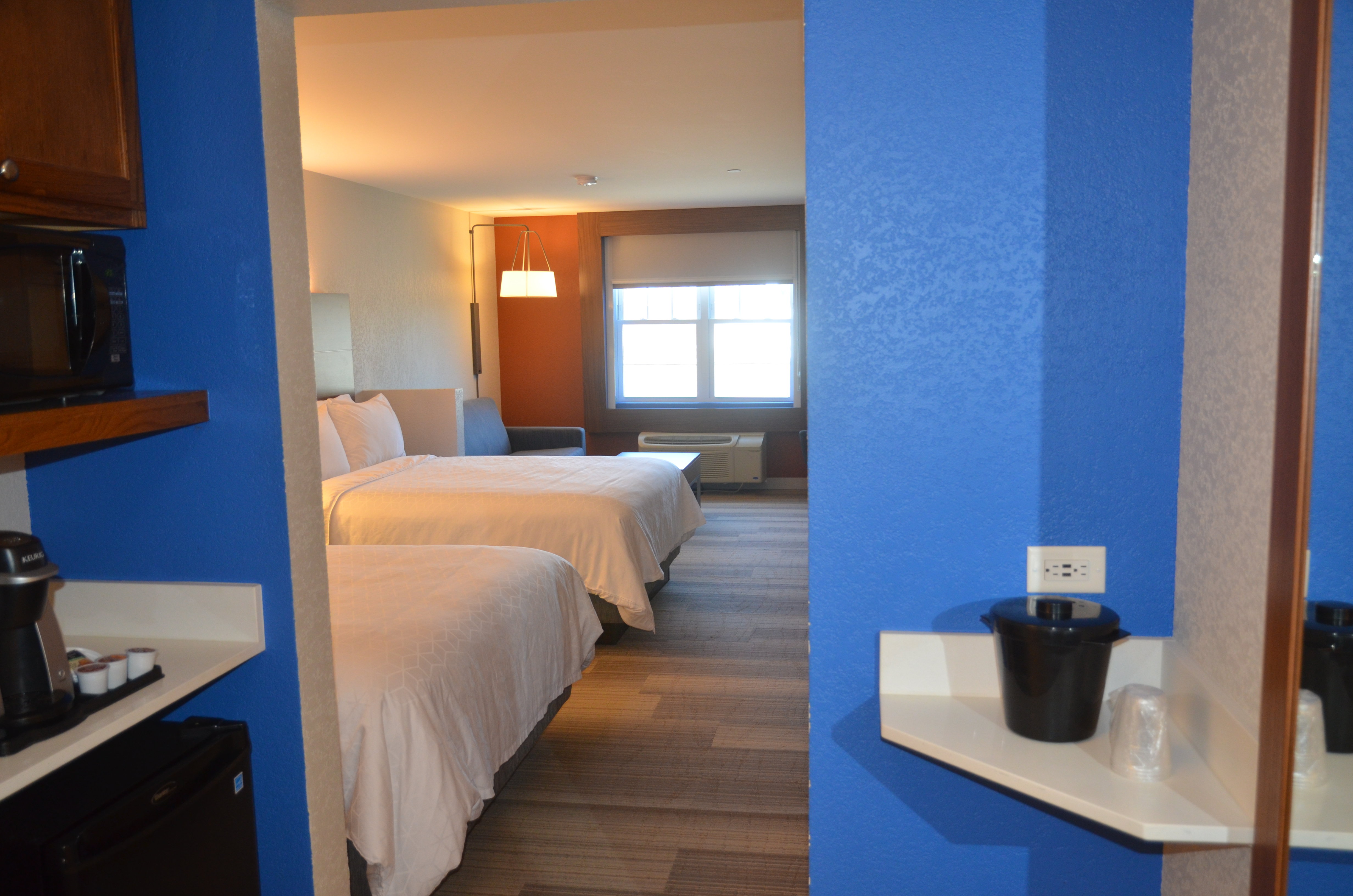 holiday inn express hotel and suites rochester by ihg