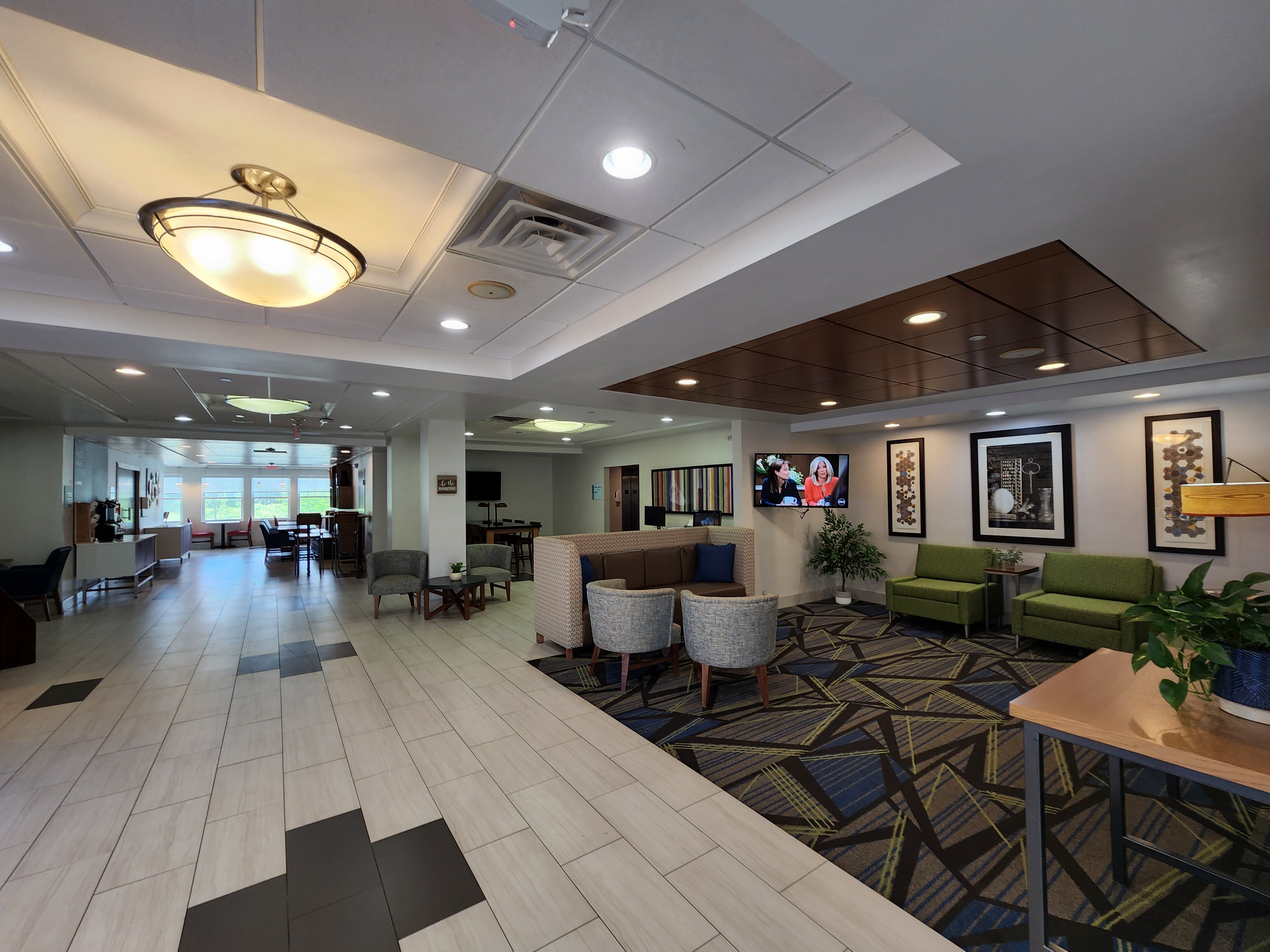 holiday inn express hotel and suites rochester by ihg