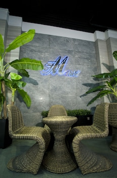 M1 Yau Ma Tei Hotel,Near Ladies' Market,3 star