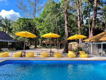 Long Beach Club Krabi,,3 star