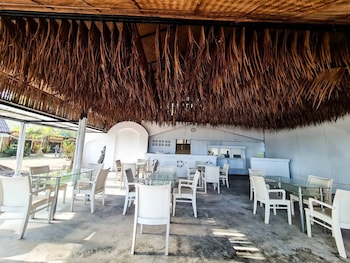 Long Beach Club Krabi,,3 star