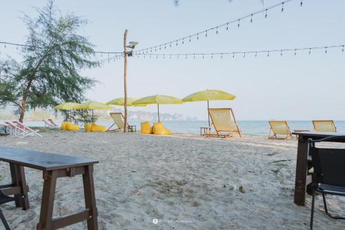 long beach club krabi