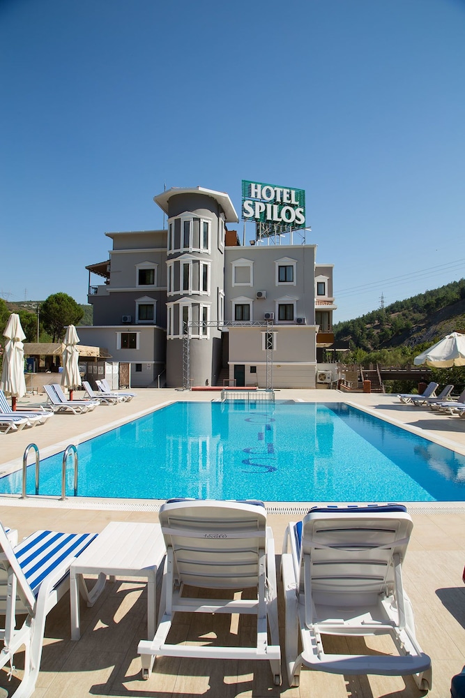 spilos hotel