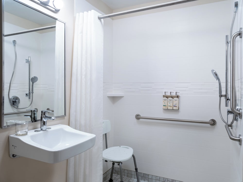 candlewood suites rockford by ihg